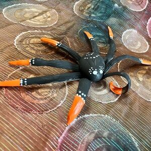 Beetlejuice-inspired Halloween Natural Spider Decorations!